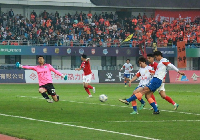 中乙预赛阶段第7轮:山东泰山金钢队主场3-0西安崇德荣海队