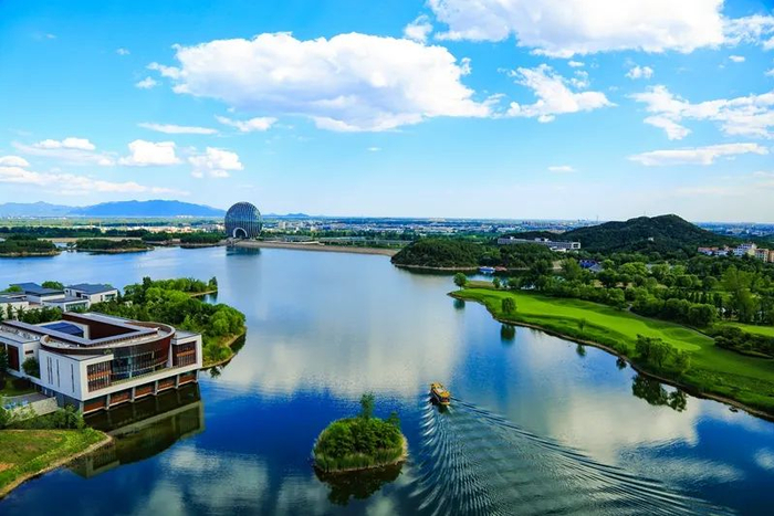 雁栖湖的生态环境实现了飞跃。雁栖湖景区供图