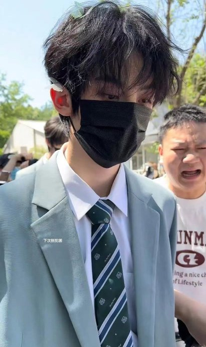 tf三代练习生拍摄路透|练习生|拍摄|张峻豪_新浪新闻