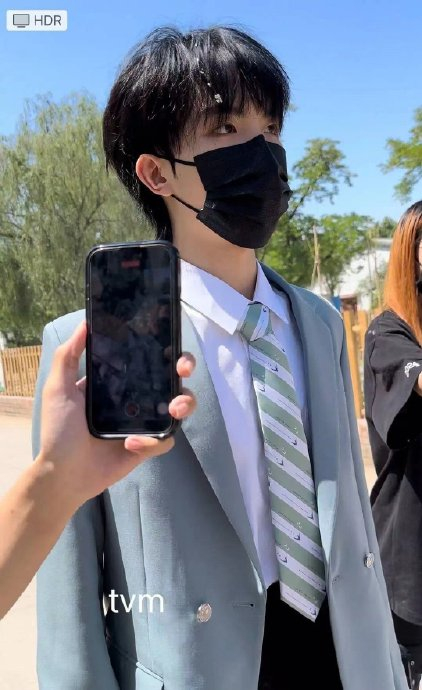 tf三代练习生拍摄路透|练习生|拍摄|张峻豪_新浪新闻