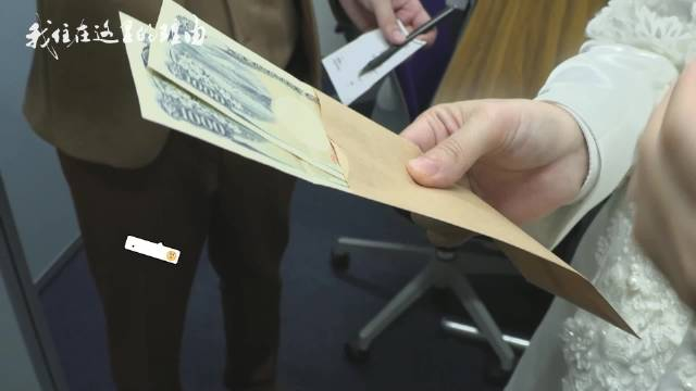 日本搞笑艺人的辛酸幕后100元的工资甚至为了演出还要倒贴收入日本
