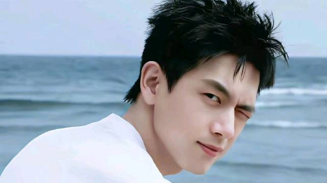 李现酱园弄角色李现将在酱园弄中饰演张保福一角出道以来李现出演的