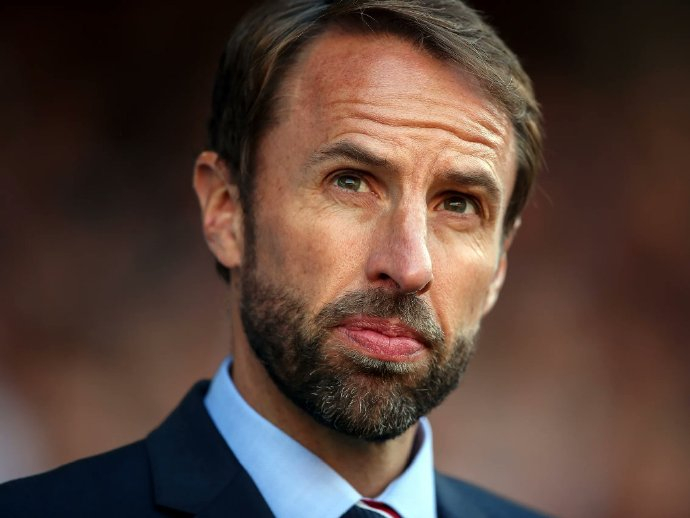 英格兰队主教练加雷斯·索斯盖特 (gareth southgate)