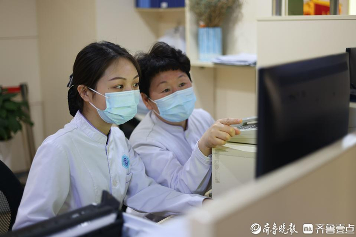 曲艺:因热爱而改变,护理工作不到一年就从"社恐"成"社牛"|吕奇_新浪