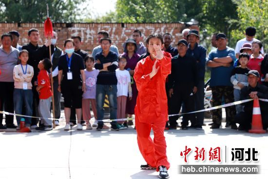 杨洋 摄八极拳发源于河北省沧州市孟村回族自治县,是全国传统武术十大