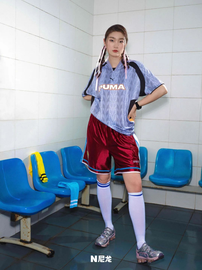 短裤,asics运动鞋提及为什么对田径抱有持续的热爱,大家早已在其中寻