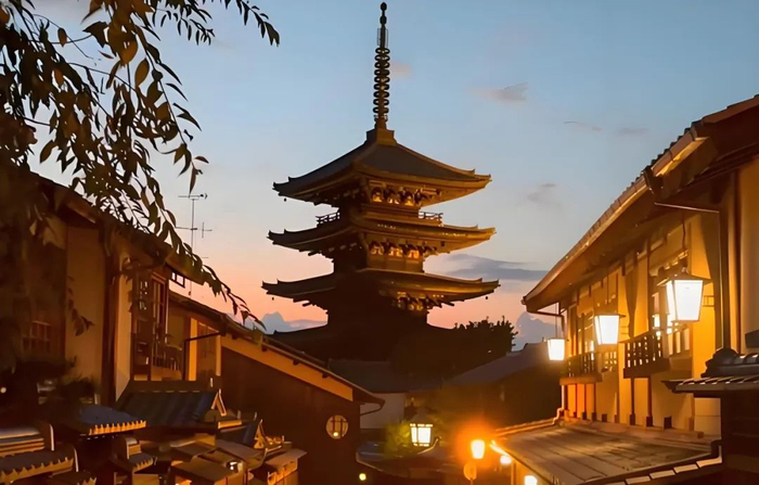 从8座日本寺庙,纵览寺庙经济的新玩法|浅草寺|清水寺_新浪新闻