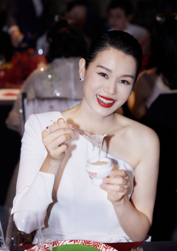 时下最美约会:赴一场米其林大厨定制的全燕窝宴