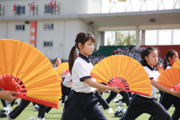 东城区3所百年老校首次联合举办运动会|小学|胡同_新浪新闻