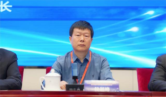 曹波出席开幕式江苏省中医医院肛肠外科主任医师邵万金出席开幕式云南