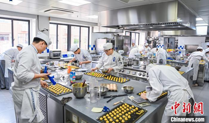 探访上海蓝带:当法餐遇见中餐