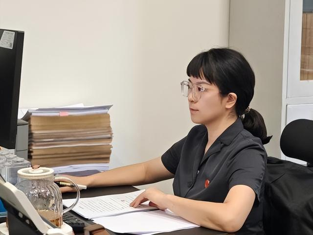 西安鄠邑法院一季度"星法官"是他们!