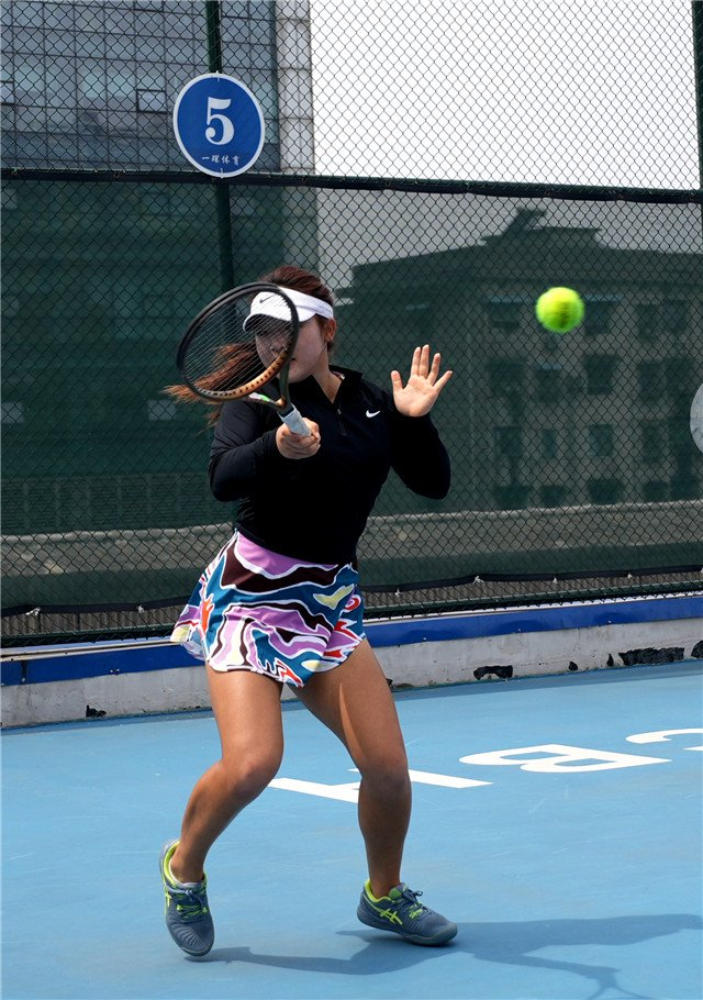 龚鹏翔,一琛柏合网球学院创始人,湖南省男子网球运动员主教练前atp