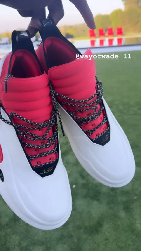 德哥晒新配色李宁韦德之道11～ dwyanewade