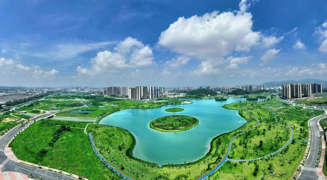 肇庆国家高新区麒麟湖片区商住综合体一期工程通过竣工验收