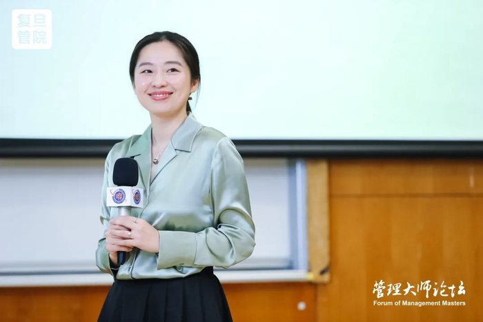 吴冬媛老师总结"在技术发展日新月异的今天,领导者需要面向未来.