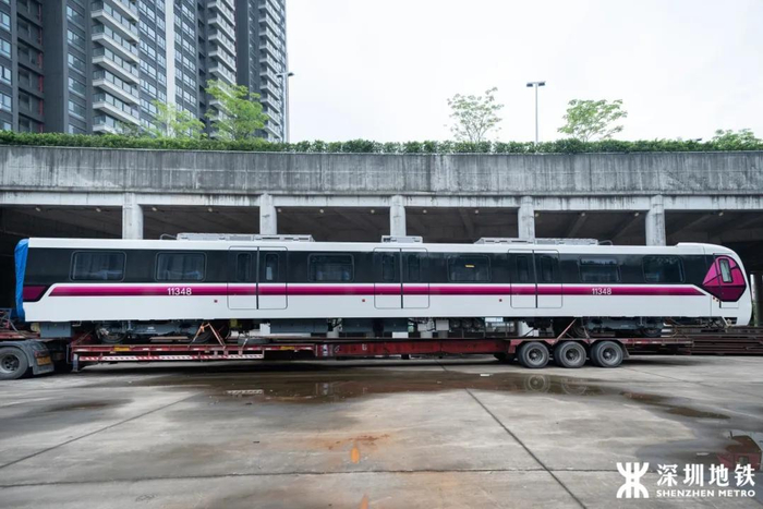 深圳地铁11号线3号线新车顺利交付