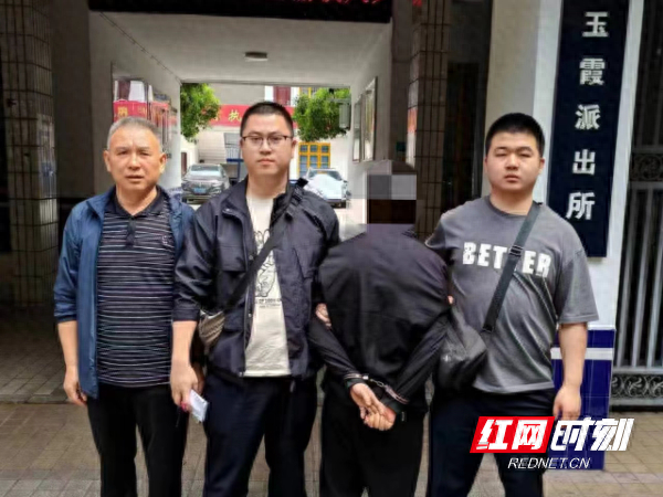 刚出狱三天再次因盗窃被抓了……|案发地|手机|民房_新浪新闻