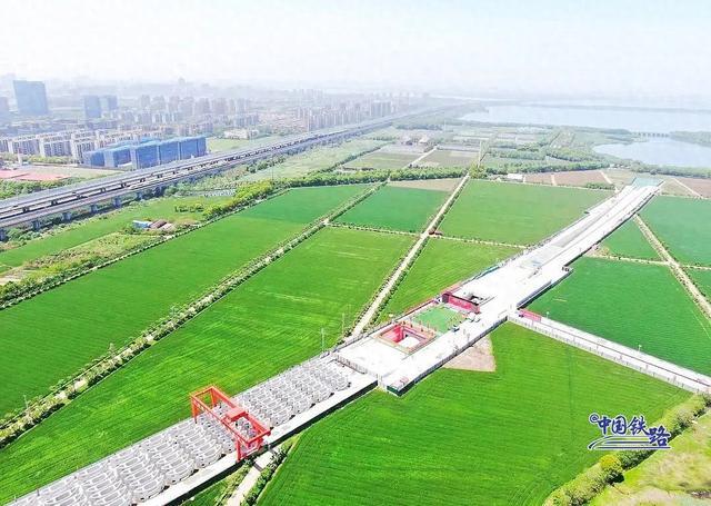以长江之翼为设计理念,上海崇明首个高铁站预计今年开工