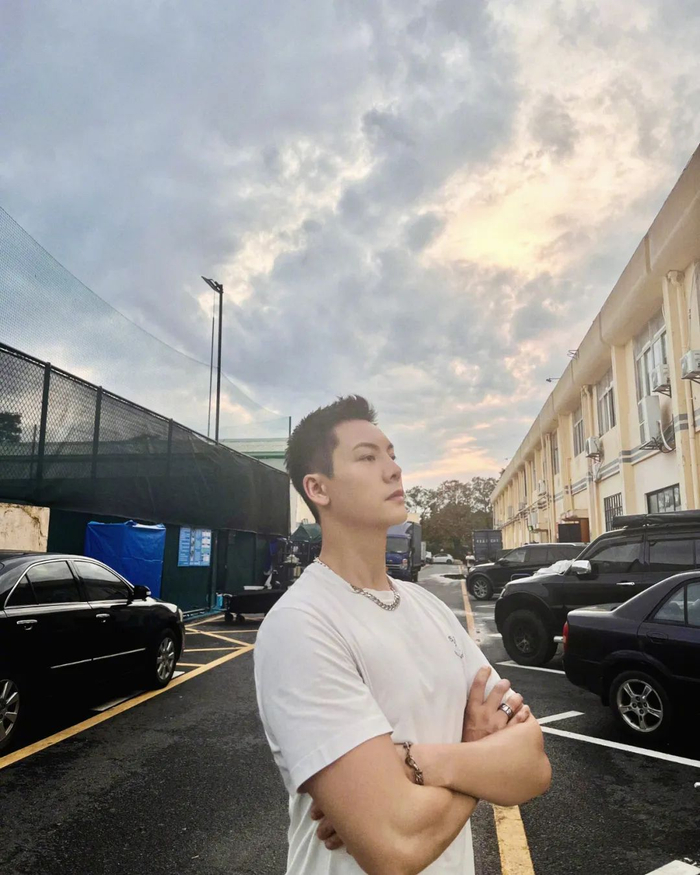 突出重围的 alpha 男