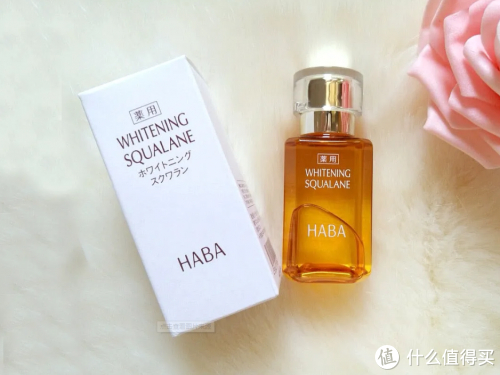 六,shu uemur植村秀花颜净透美白乳液这款美白乳液