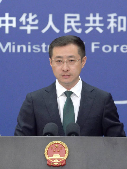 外交部回应菲官员呼吁驱逐中国外交官