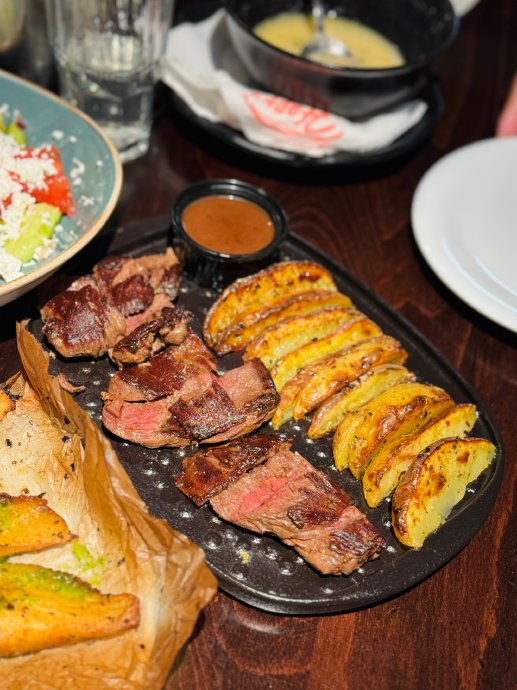 保加利亚还是有好吃的