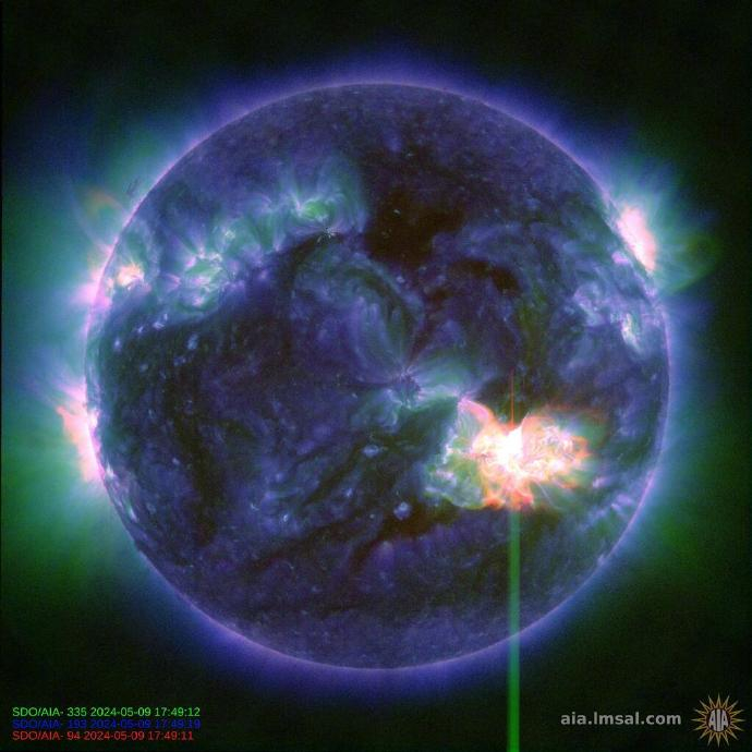 太阳又连续爆发三次强烈耀斑…|耀斑|太阳黑子|日冕物质抛射_新浪新闻
