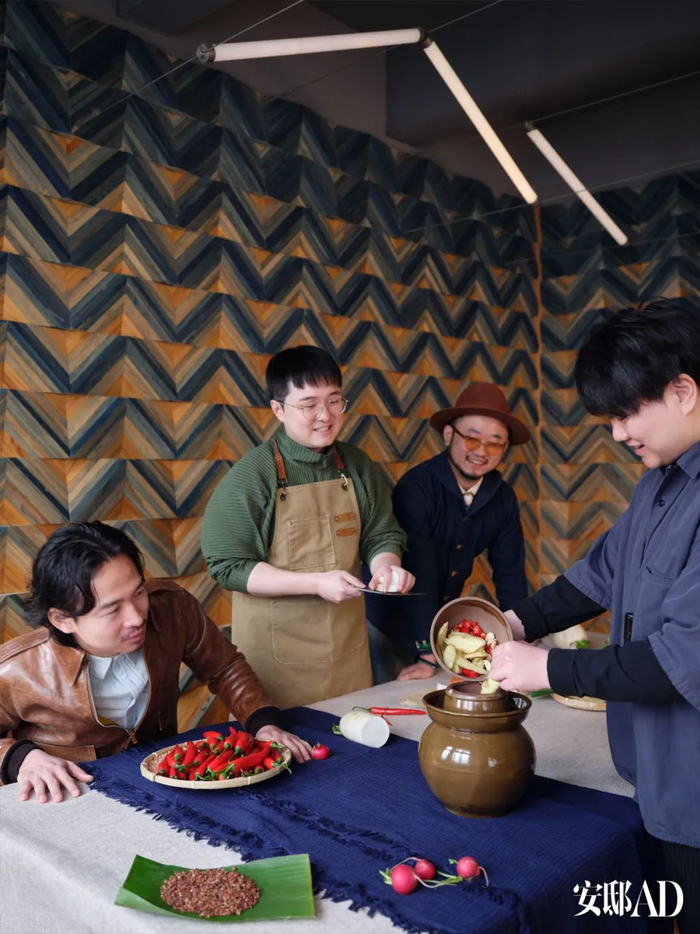 上海思南旧里小酒馆,酸辣又美的"饭张力"(内含福利)|贵州|蓝染|姜南