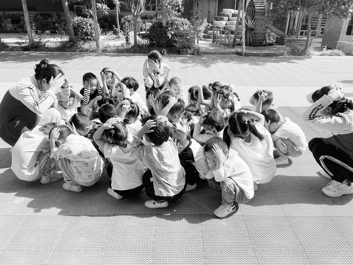 情景式演练提高儿童安全意识