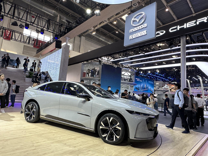 加速触"电" 合资车企驶向新能源突围之路|长安汽车|市场竞争|合资