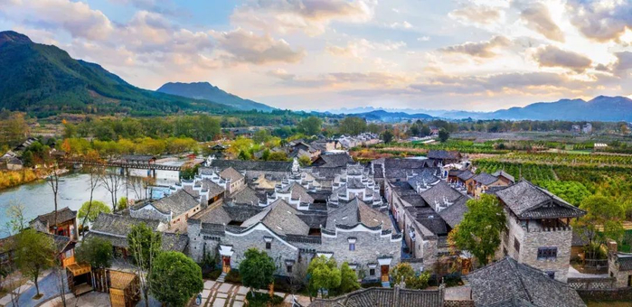 东漓古村。自治区文化和旅游厅供图