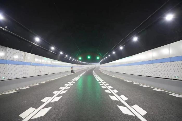 湖南最长隧道图片