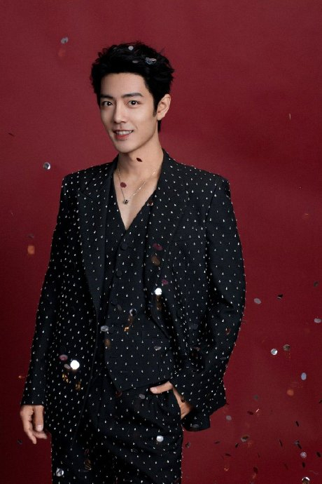 大明星肖战和他的各色各式西装战袍