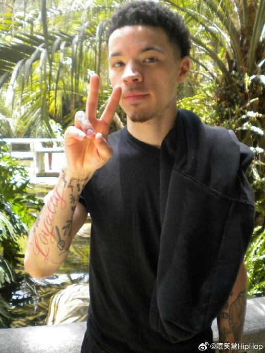 lil mosey来中国陪留学女友旅行!