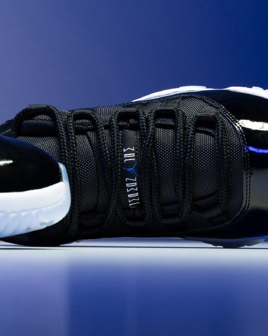 今早大灌篮 aj11 low 你入手了吗?