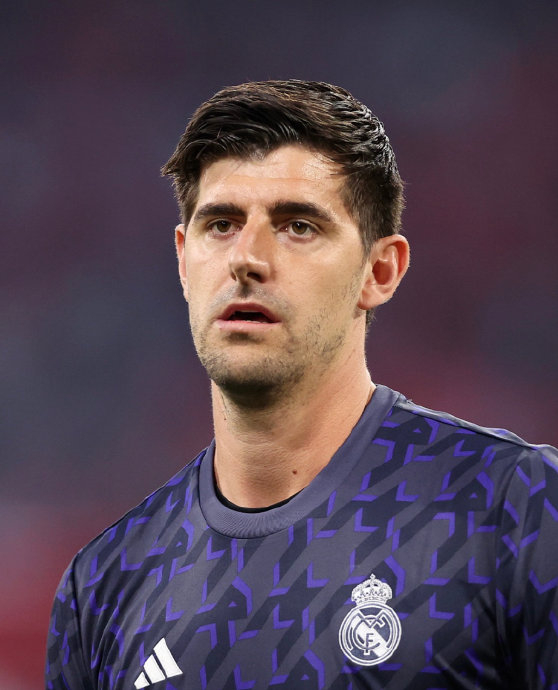 祝库尔图瓦32岁生日快乐!|库尔图瓦_新浪新闻