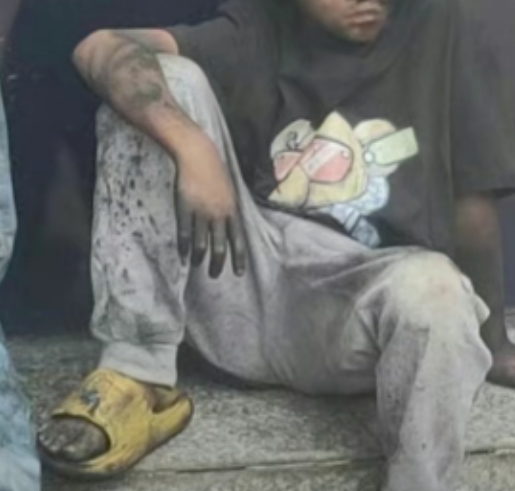 云南人又在放假过"摸黑节",路过的狗都得被抹成黑炭