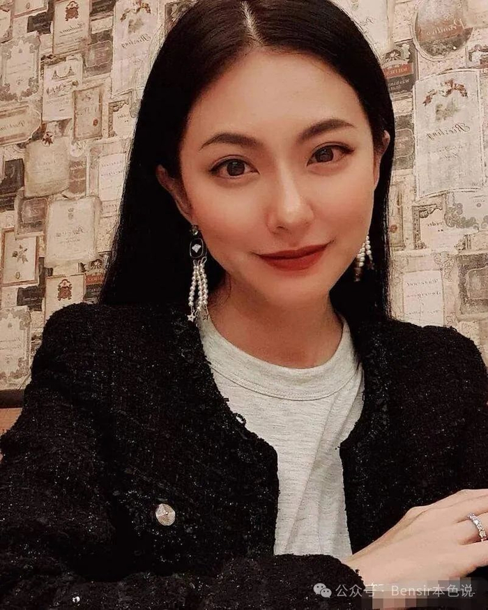 奇怪,早点店出身的郭碧婷身上那股淡定感,到底哪儿来的?