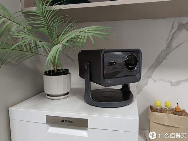 行业机皇,画质天花板,vidda c2 pro投影仪到底行不行