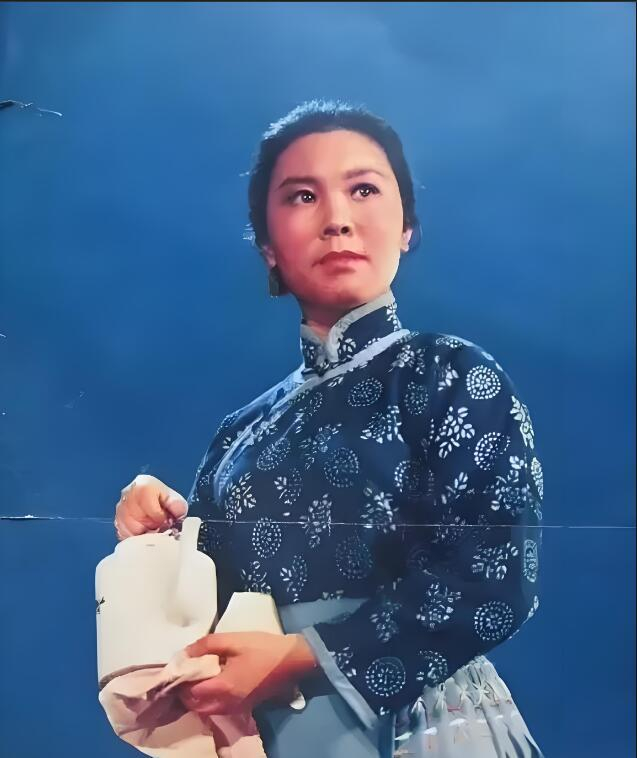 70年代 十大样板戏女星颜值排名 李炳淑第七 洪雪飞第二 齐淑芳未上榜