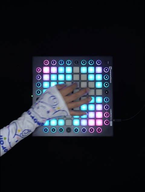 打击垫 这里的歌