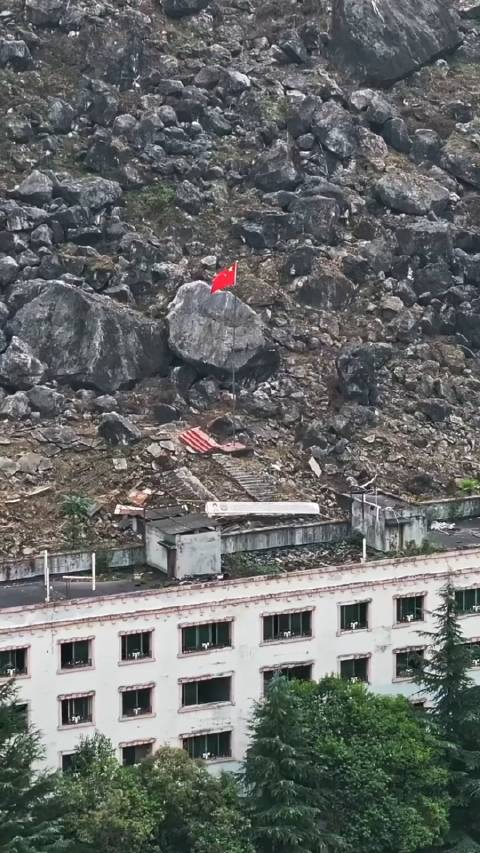 时隔两年再次来到北川老县城地震遗址