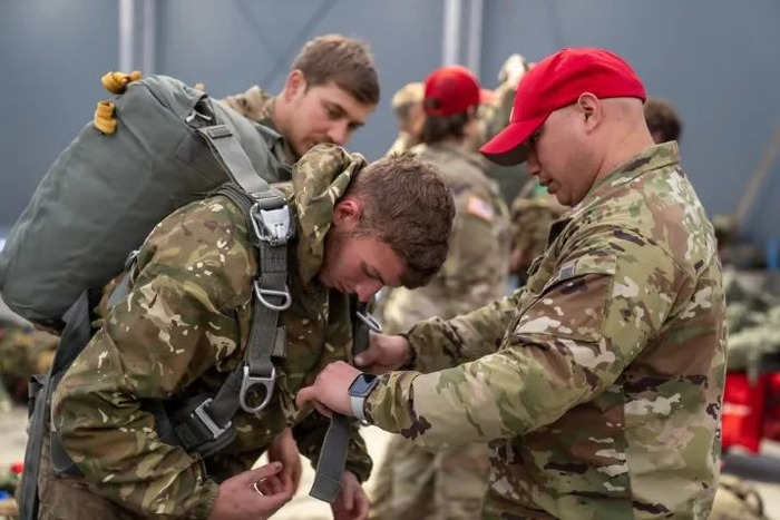 美军第82空降师士兵参加北约演习。图/美军官网