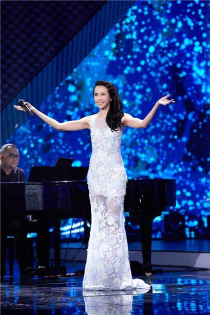 "莫文蔚鸟巢演唱会盛大开唱"