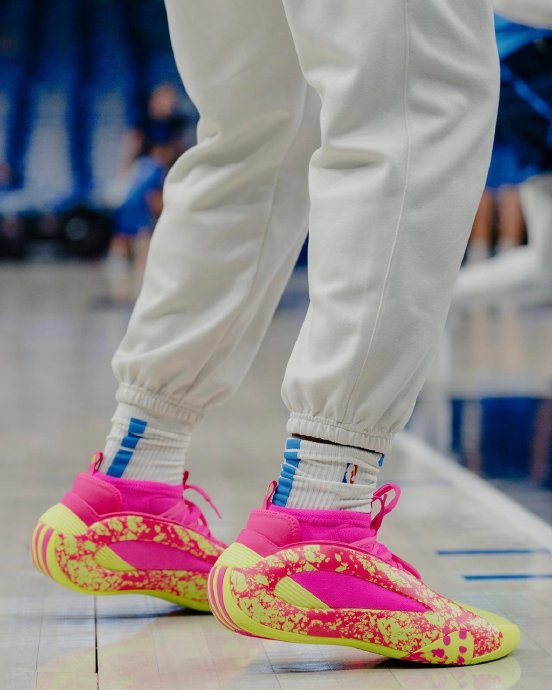 这双哈登 8 回头率太高了!