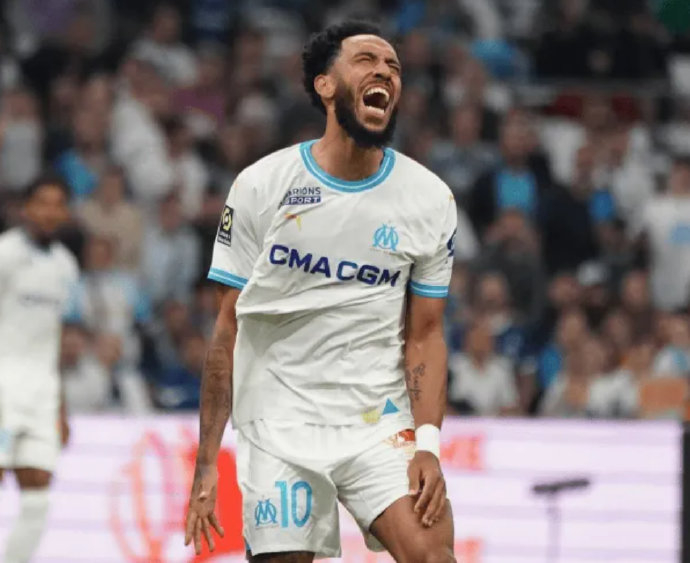 34岁奥巴梅杨上赛季在切尔西仅进3球,免签马赛重生已进29球