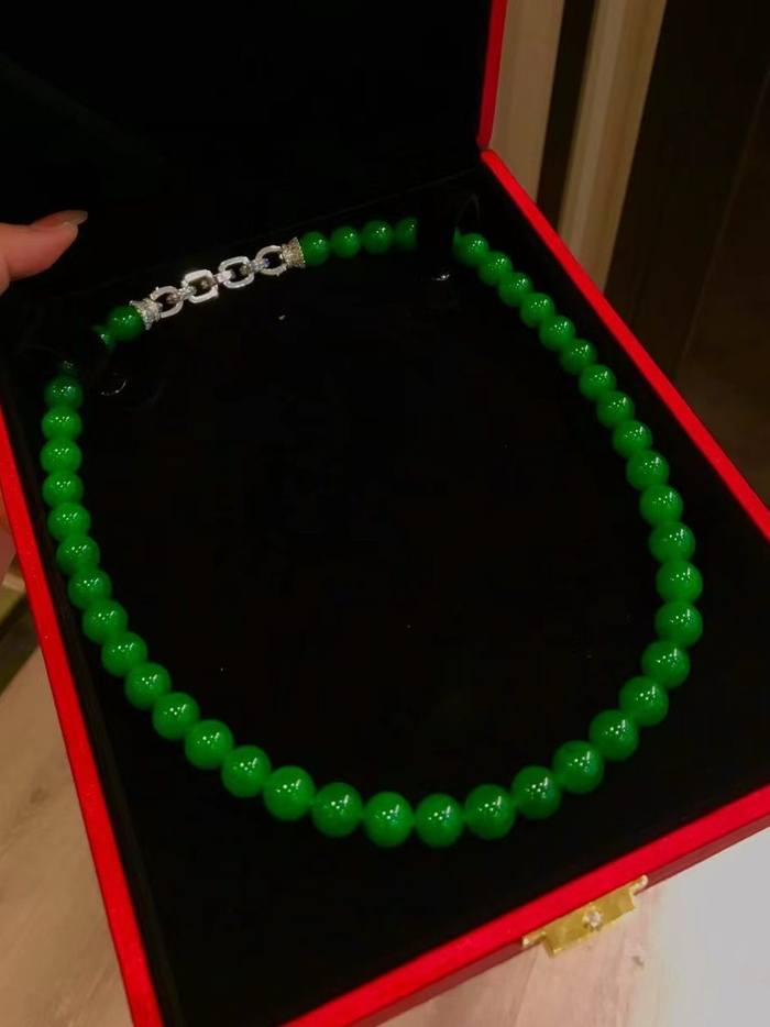 缅甸富豪撤拍价值数千万翡翠,缅甸局势趋紧或影响翡翠价格