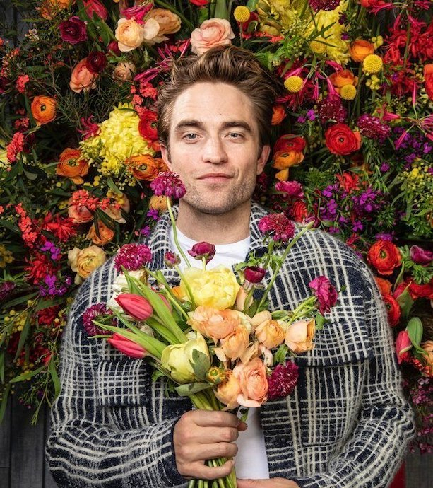 罗伯特·帕丁森生日快乐,多重身份演绎精彩!