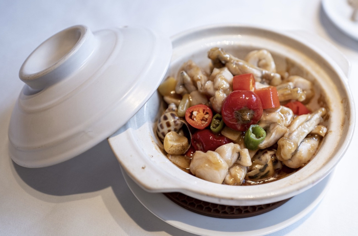 砂锅,将「预制菜」表演成「现做」